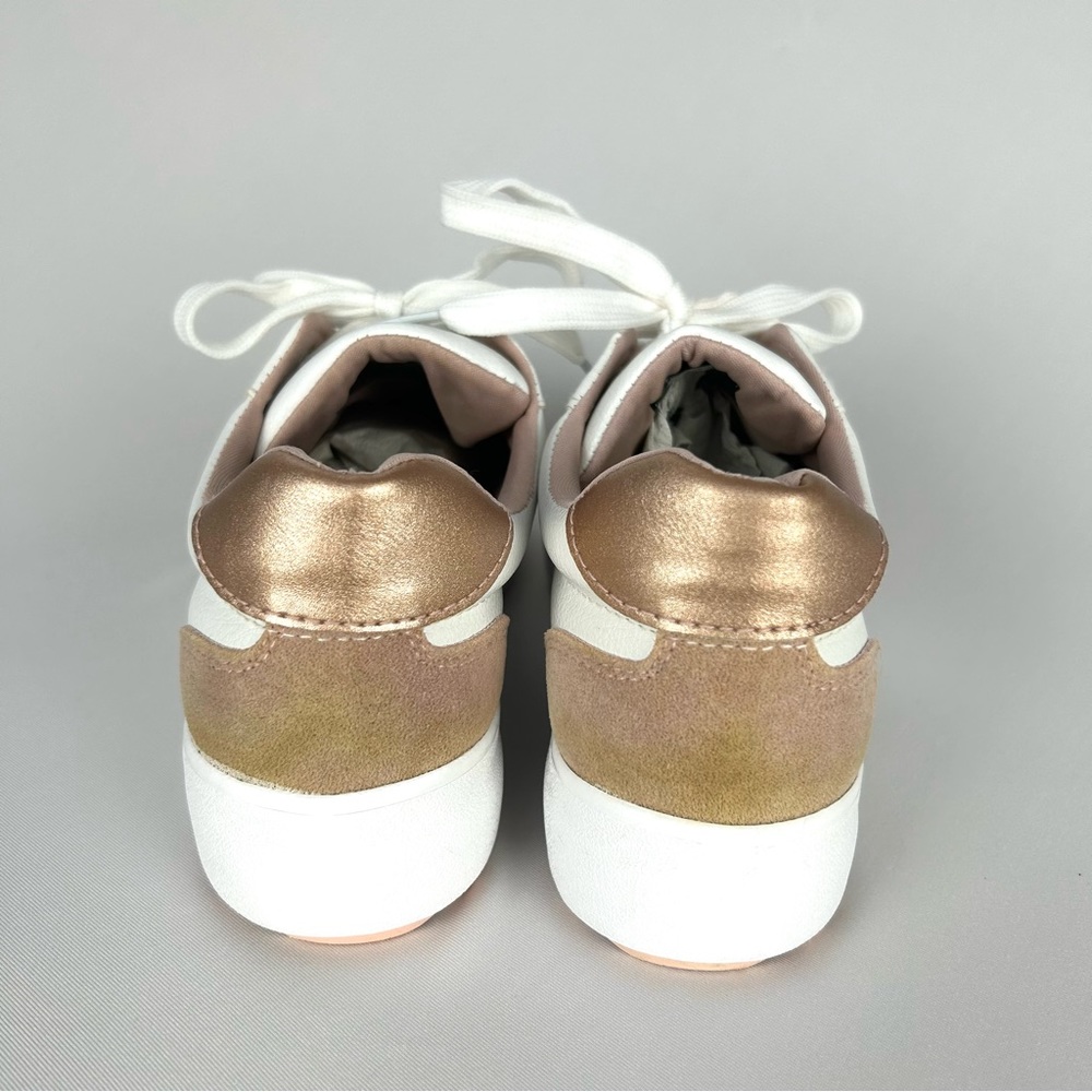 Just KOAJ white sneakers women’s size 7.5 - Picture 6 of 7